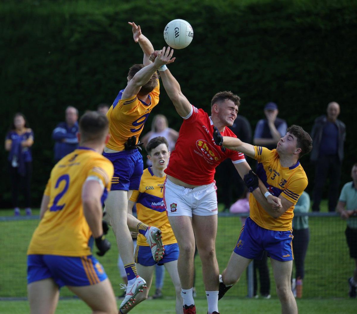monaghangaa's tweet image. More action images from @TiernanFintan who’s now in @BlackhillGAA at the #monaghanelectrical Relegation Playoff between @DrumhowanGAA & @Toome!
Thanks Fintan!
