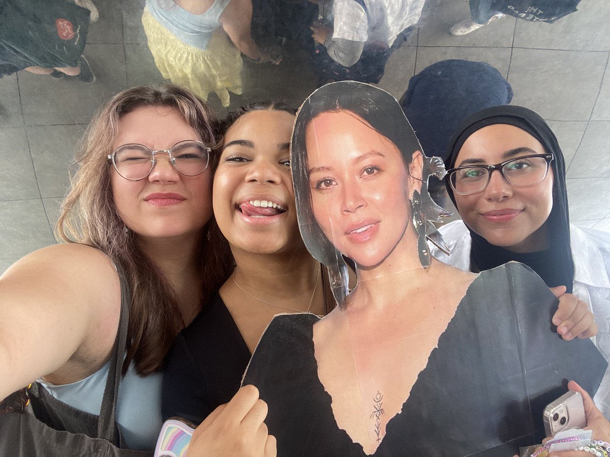 chennfordd's tweet image. OMG @Mel13Oneil CAME TO CHICAGO?!?