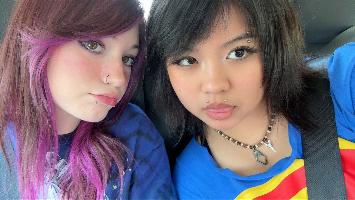 cumsnell's tweet image. me and bae to convention !