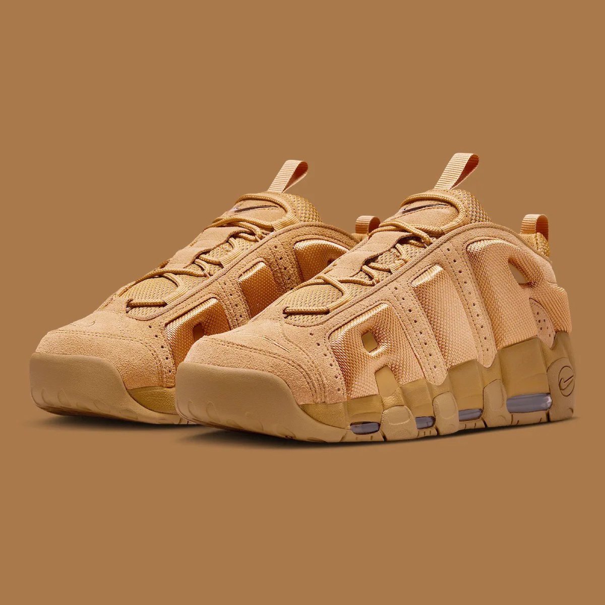 SBDetroit's tweet image. Nike Air More Uptempo Low “Flax” 🌾
COMING SOON: sneakerbardetroit.com/nike-air-more-…