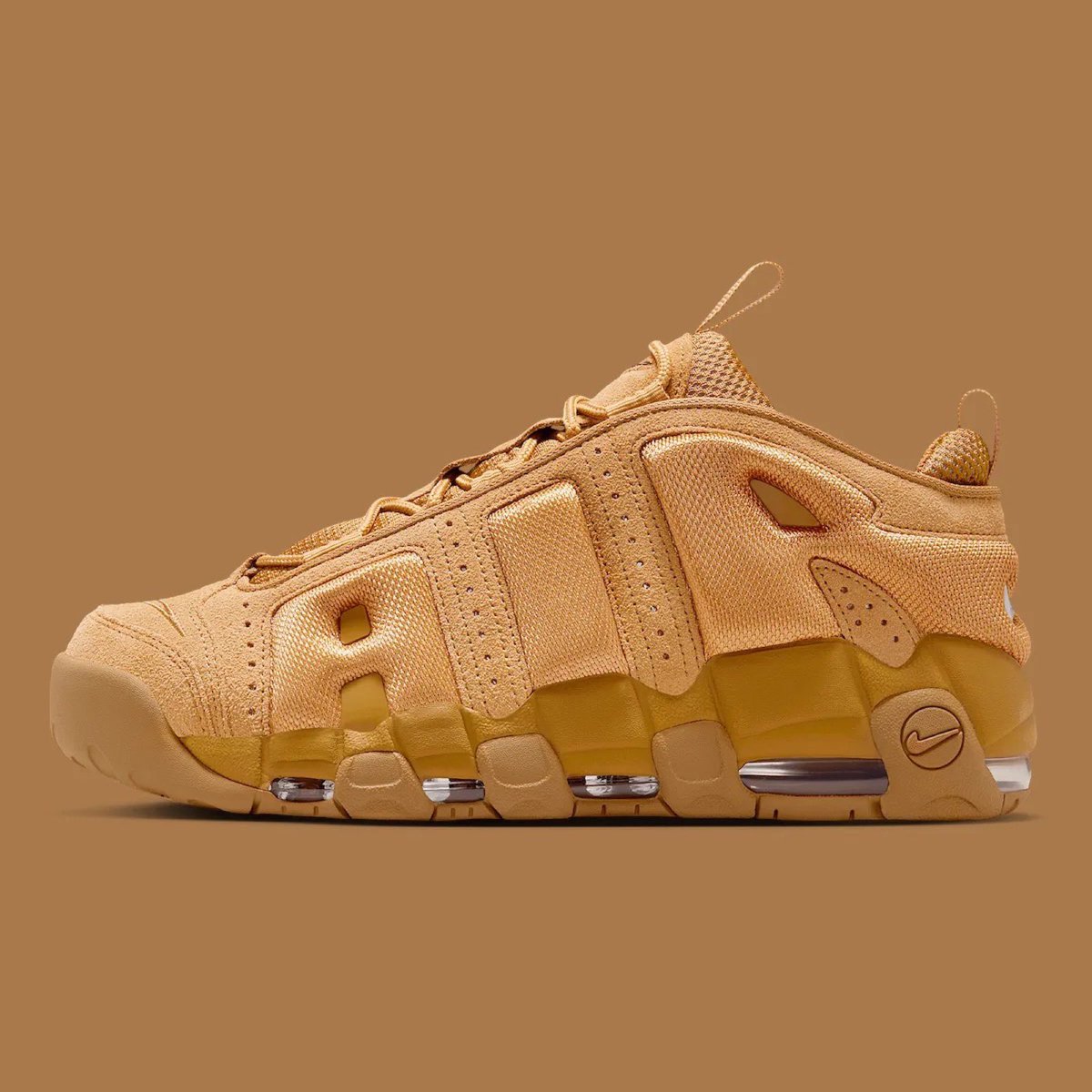 SBDetroit's tweet image. Nike Air More Uptempo Low “Flax” 🌾
COMING SOON: sneakerbardetroit.com/nike-air-more-…
