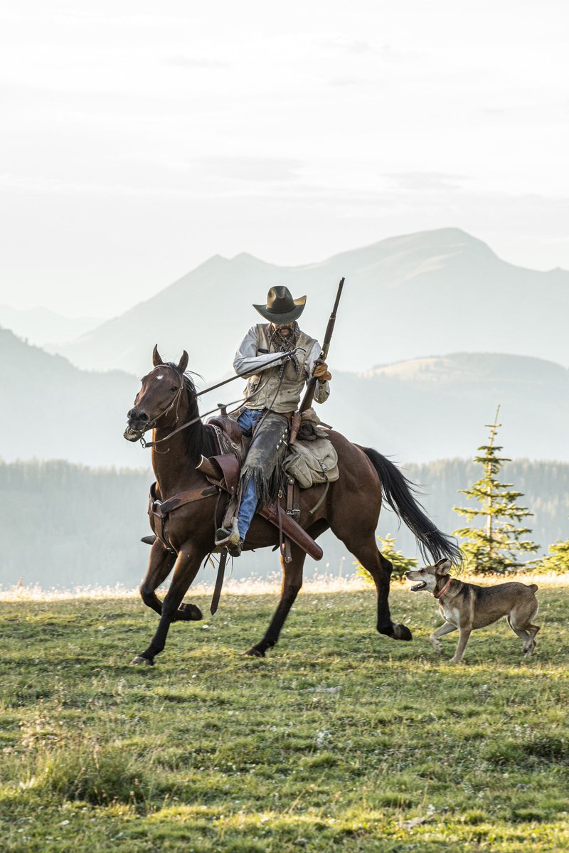 HenryRifles's tweet image. It’s National Day of the Cowboy - we’re tipping our hat to the grit, the gear, and the tradition our firearms celebrate. 🇺🇸
#HenryUSA #NationalDayOfTheCowboy