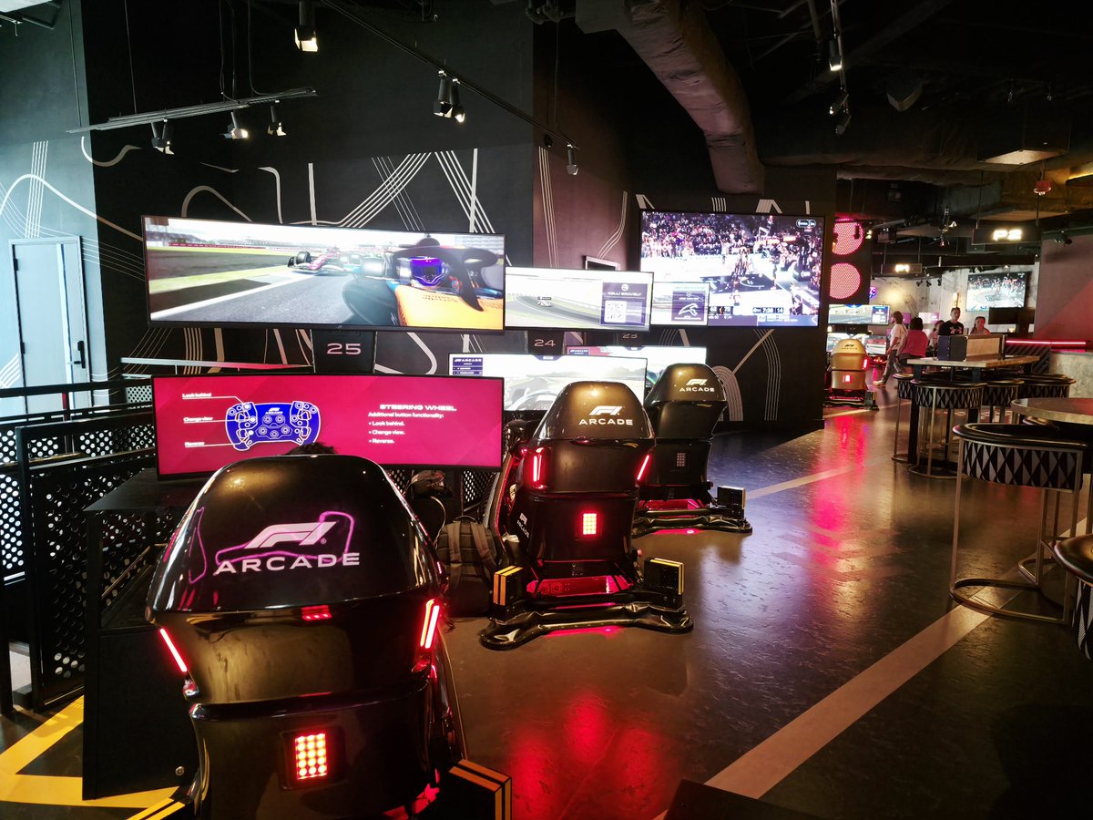 theAVAvt's tweet image. Sorry for the lack of content been traveling a lot AAAAA I'll be back Tuesday but currently in Boston having fun! 🏎️