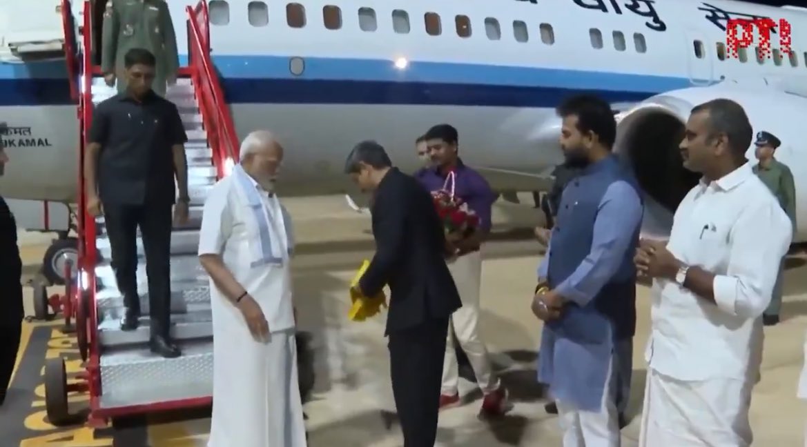 I predict next attack on the Prime Minister from Congress IT cell will be on his traditional Tamil attire 
#MainBhiAstrologer