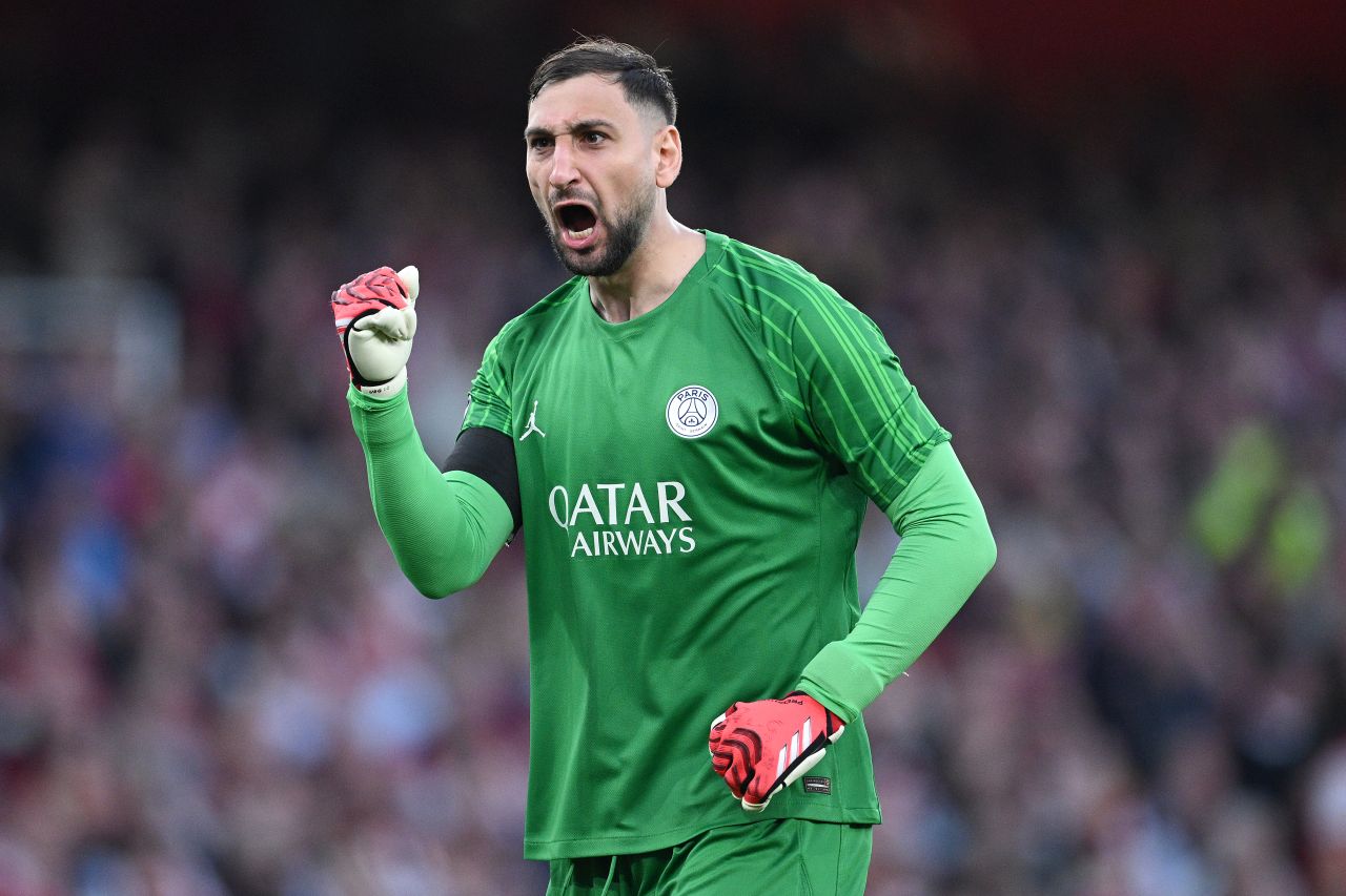 Gianluigi Donnarumma in post for PSG