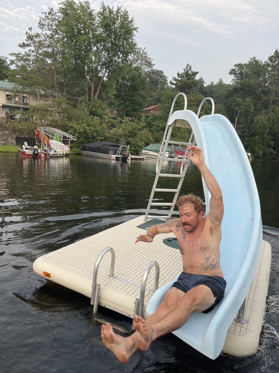 sdvanw's tweet image. Sliding into your