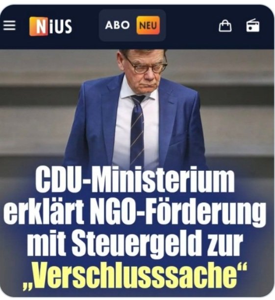 TineUndFiene's tweet image. Was für......, selbst vor der Wahl einen Katalog mit 551 Fragen erstellt und jetzt eine Verschlußsache draus machen. Die CDU läßt sich weiter von der SPD am Nasenring durch die Manege führen. Von der Identität der CDU ist mittlerweile rein garnichts mehr übrig.
