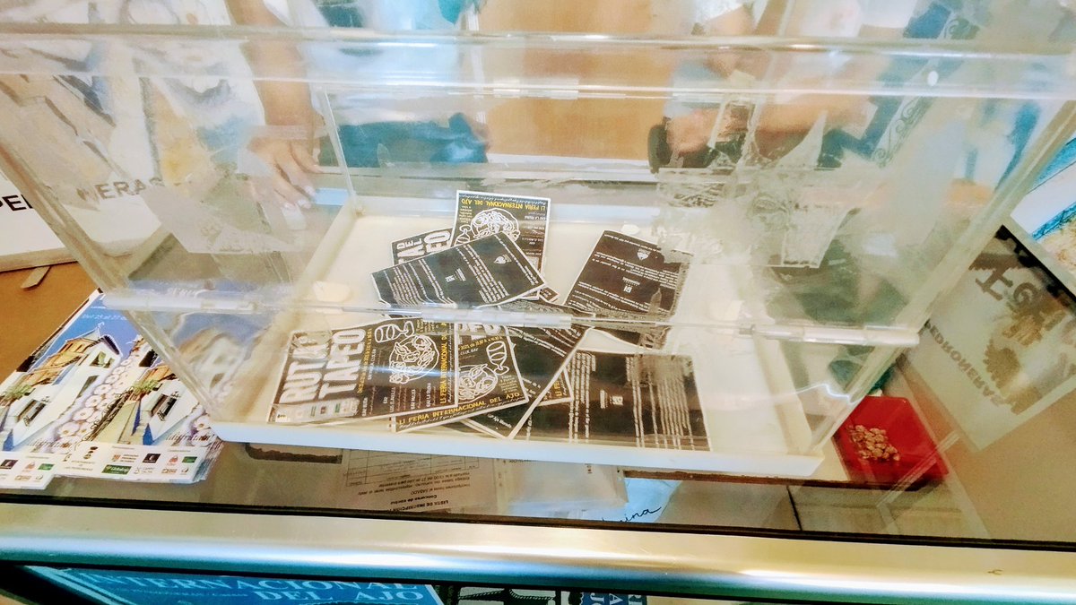 Algunos ya han sido muy rápidos y esta mañana ya habían completado el pasaporte de la Ruta del Tapeo. Aún tienes tiempo hasta mañana..<a href="/PedronerasFIDA/">Feria Internacional del Ajo Las Pedroñeras</a> <a href="/APedroneras/">Ayto Las Pedroñeras</a> <a href="/igp_ajomorado/">IGP AJO MORADO</a>