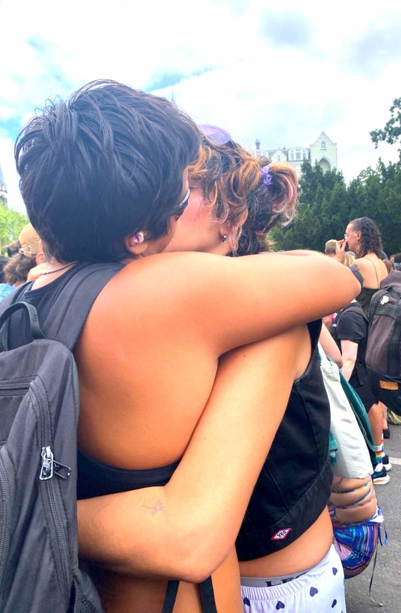Sentiido's tweet image. 🏳️‍🌈🏳️‍⚧️Pride en Berlín, Alemania 💜🫶🏾💪🏾
