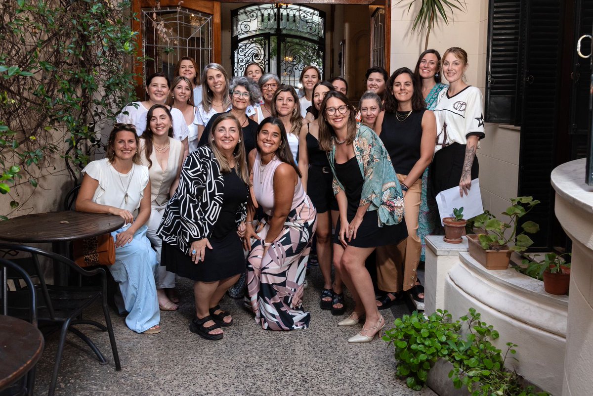 Emprendedorismo femenino: capacitación y sostén. El trabajo pionero de <a href="/ComunidadCRIAR/">Emprendedoras CRIAR</a> Hablamos con <a href="/ceciliaribecco/">Cecilia Ribecco</a>  y Ma. Silvia Ribecco sobre su trayectoria y proyectos. Nota en shorturl.at/vXN92 Video en youtu.be/-Z1pkKFxlpk #Mujeres #emprendedores #comunidad