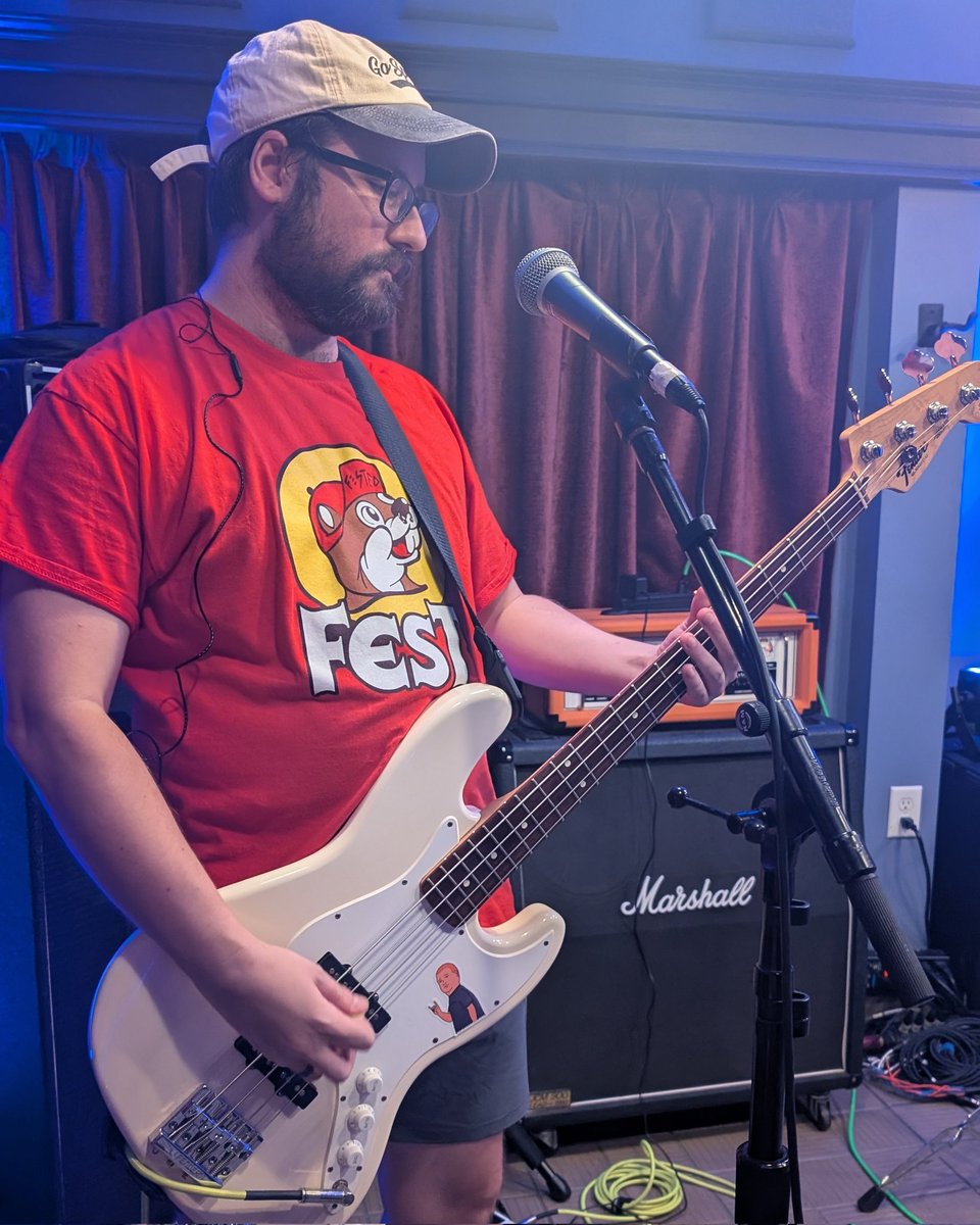 Signs of Progress tweet media