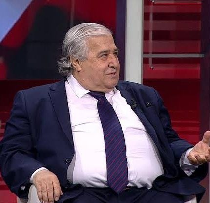 Aşağıdakilerin Hangisi daha faydalıdır...? 🤔
