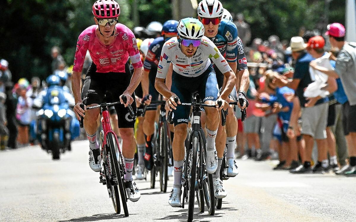 LeTelegramme's tweet image. Le Breton Jordan Jégat intègre le top 10 du Tour de France juste avant l’arrivée à Paris
➡️ go.letelegramme.fr/0FaQ