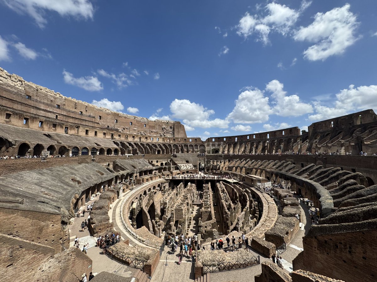 EdLlewellynFCDO's tweet image. The Colosseum this afternoon