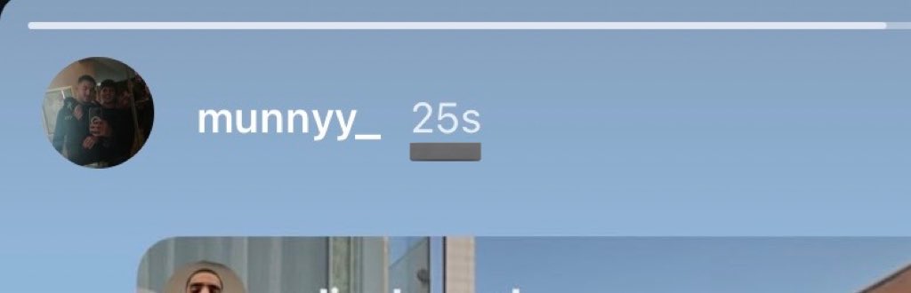 iik_h1's tweet image. مو واضح اني انتظر اي احد ينزل شي ويطمنا😞