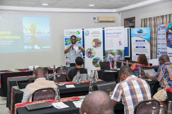 KmfriResearch's tweet image. Kenya Marine and Fisheries Research Institute (KMFRI) OFFICIAL Scientist Dr Judith Okello, who also chairs the 𝐍𝐚𝐭𝐢𝐨𝐧𝐚𝐥 𝐌𝐚𝐧𝐠𝐫𝐨𝐯𝐞 𝐌𝐚𝐧𝐚𝐠𝐞𝐦𝐞𝐧𝐭 𝐂𝐨𝐦𝐦𝐢𝐭𝐭𝐞𝐞 (NMCC), delivered a presentation on the establishment, 𝐦𝐢𝐥𝐞𝐬𝐭𝐨𝐧𝐞𝐬, and challenges of…