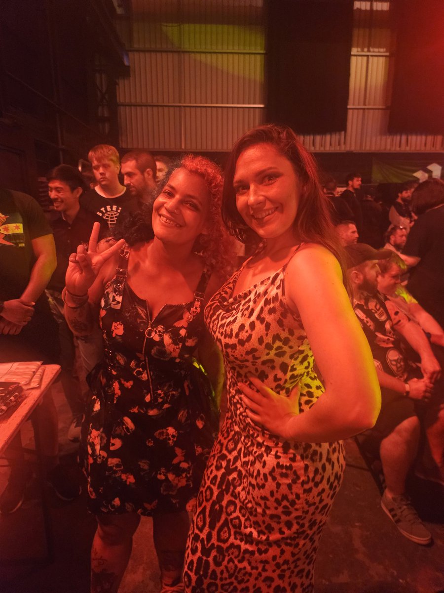 Angelus619's tweet image. It took probably around 4 years, but I finally got a photo with amazing @amirawrestler yesterday at Rev Pro 🙏🏾🙌🏾🙌🏾