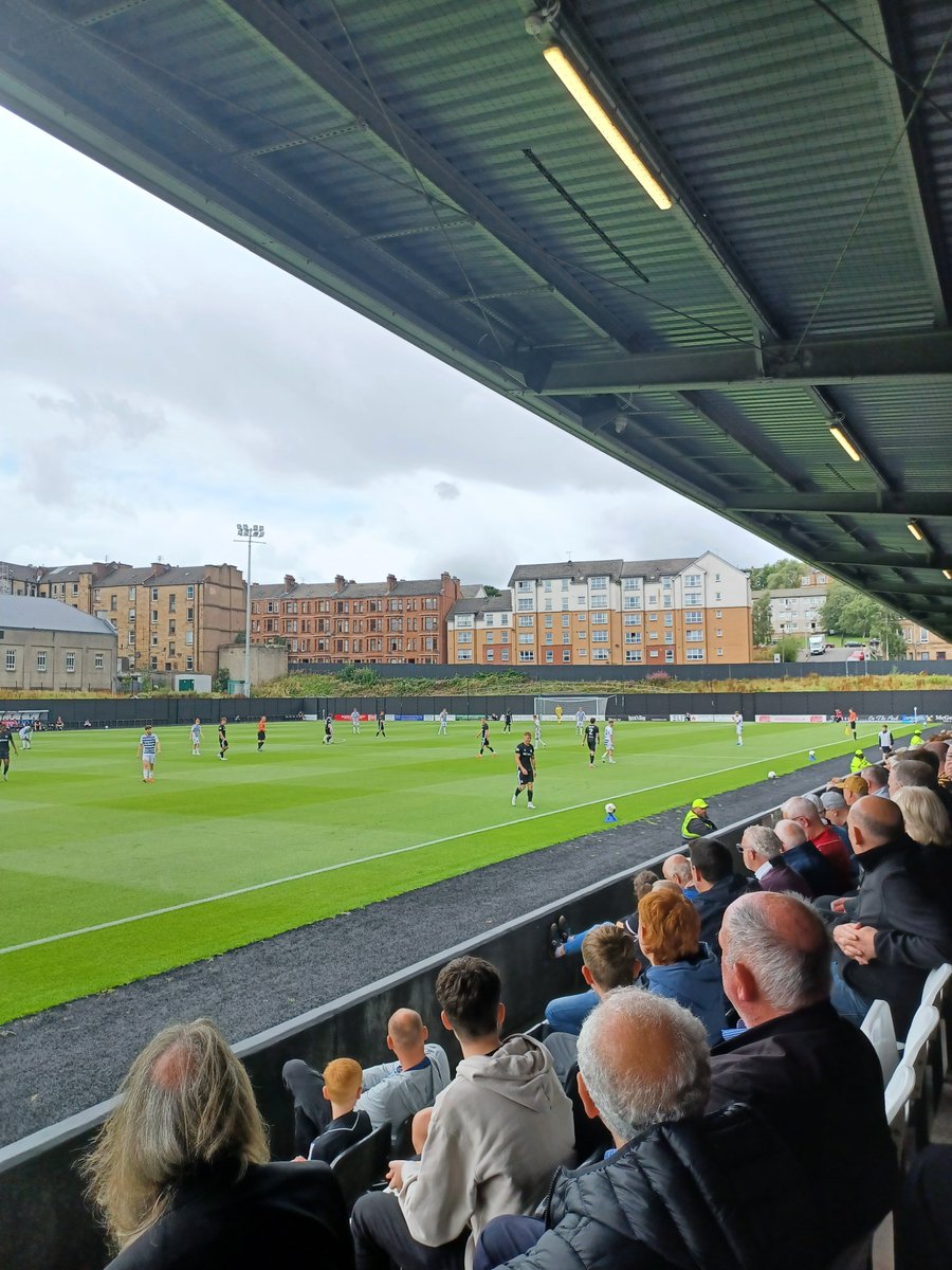 acfwilson's tweet image. Queens Park 2 Cove Rangers 1.
Last minute winner for the hosts, coming from behind.