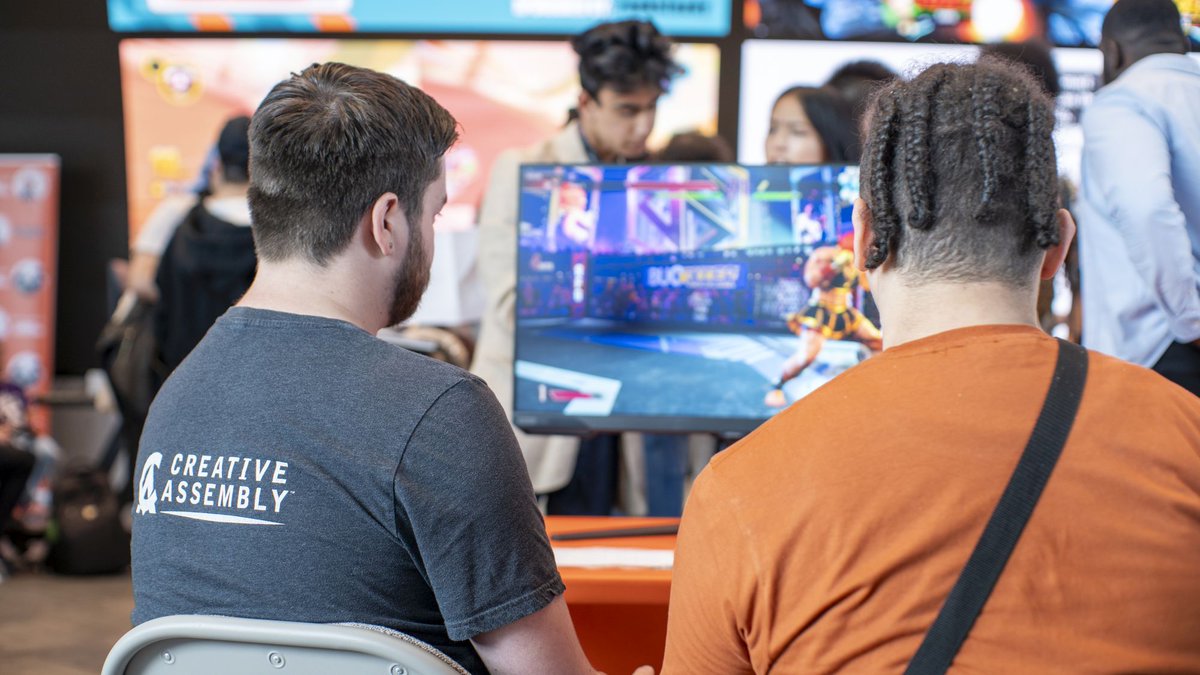 mayamada's tweet image. The Cupcake & GamePad Social is coming up! we're creating an inclusive space where aspiring games professionals can meet industry vets. Help shape the future over #videogames and cupcakes, Friday Aug 8th @ #SamsungKX! Get your tickets today eventbrite.co.uk/e/1467728789319 #LookLikeAGamer