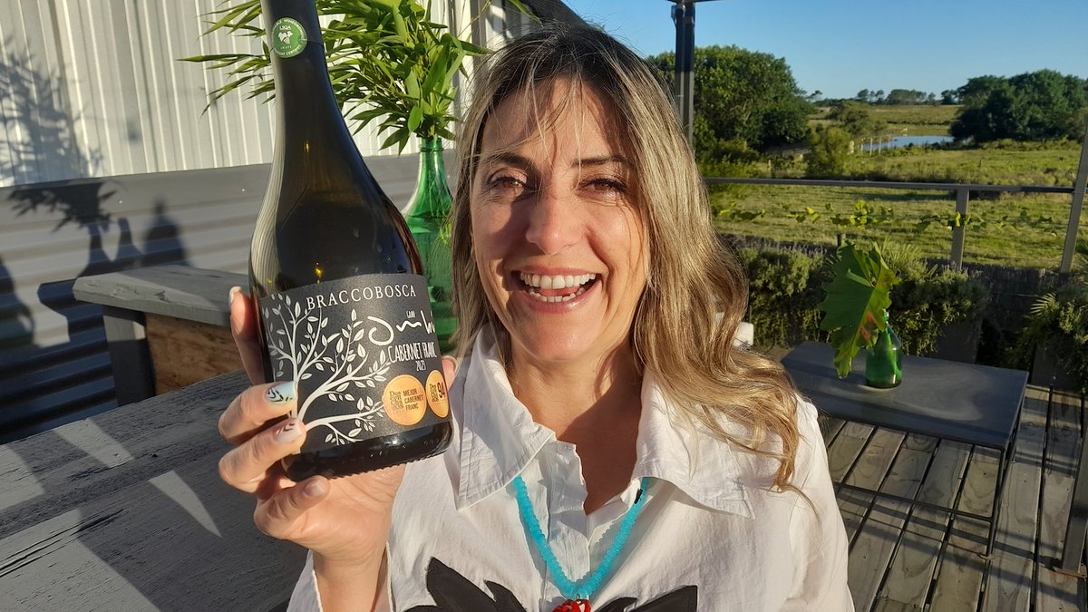 TweetaDean's tweet image. Fancy an off-the-beaten track wine region to explore? Uruguay fits the bill with amazing wineries, places to stay and wines including a variety of Tannats, Riesling, Albariño and Cabernet Franc. Click the-buyer.net/tasting/wine/v…