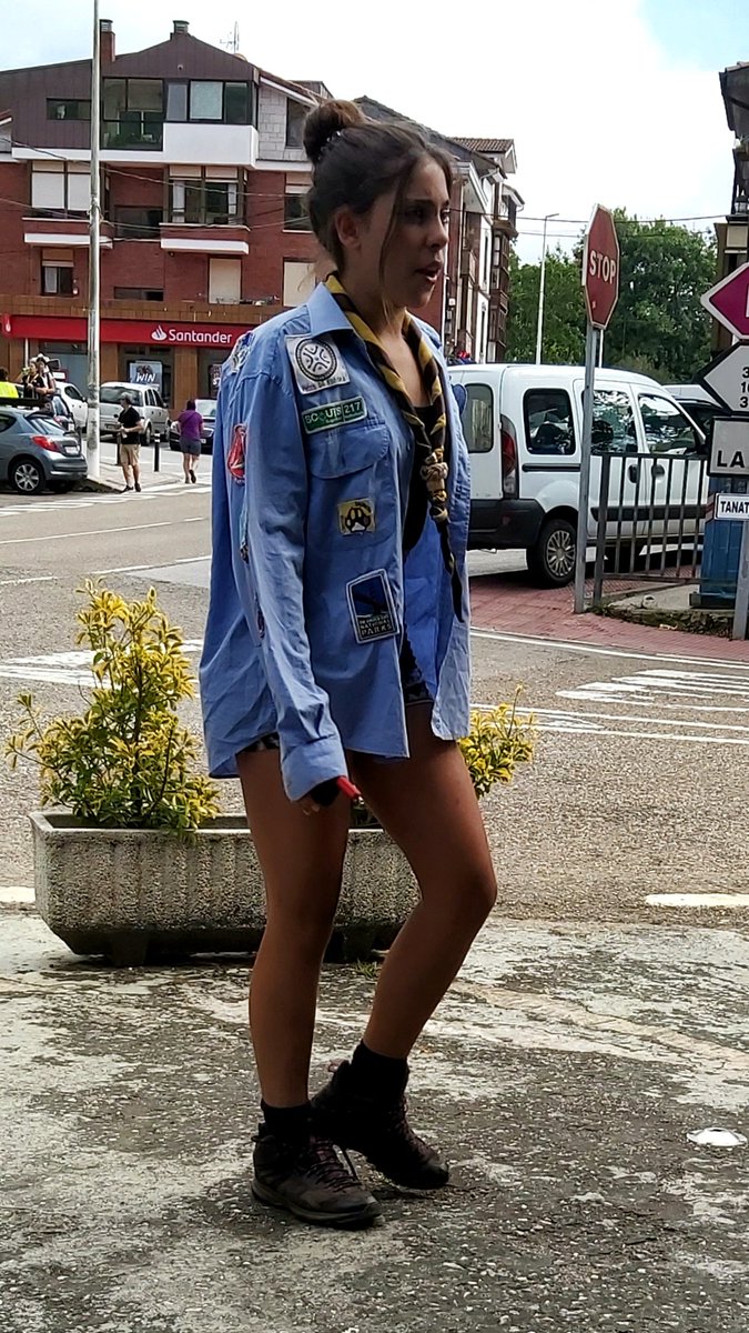 Escenas cotidianas de #Puentenansa...🧚‍♂️🕶
#Scouts