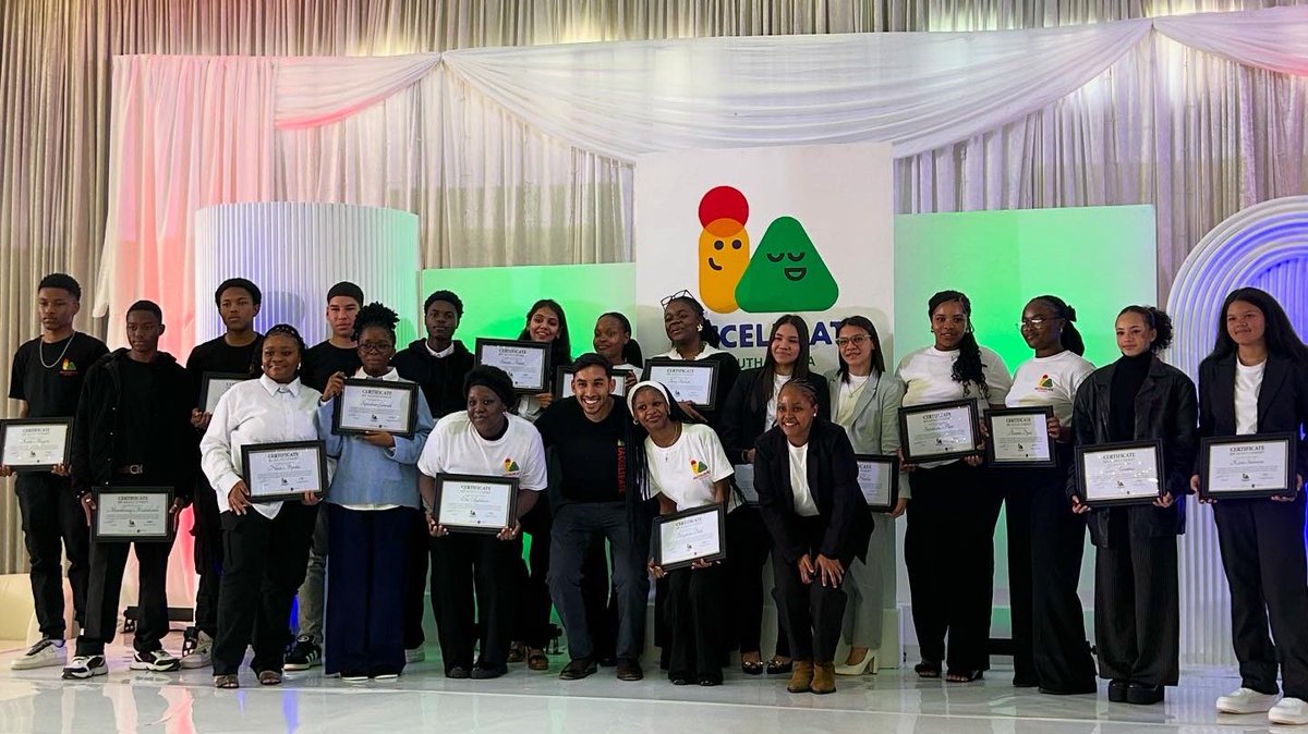 iaccelerateSA's tweet photo. 🎉 Huge congratulations to our #iAccelerateSA winners!

🥉 3rd: Excelle Media
🥈 2nd: Ukukhanya Wellness Organisation
🥇 1st (tie): Slaépure &amp; Upcycle Chiq

Incredible innovation, heart &amp; hustle from these young changemakers! 👏✨

#SurvéPhilanthropies #YouthEntrepreneurs https://t.co/3joZowjJW7