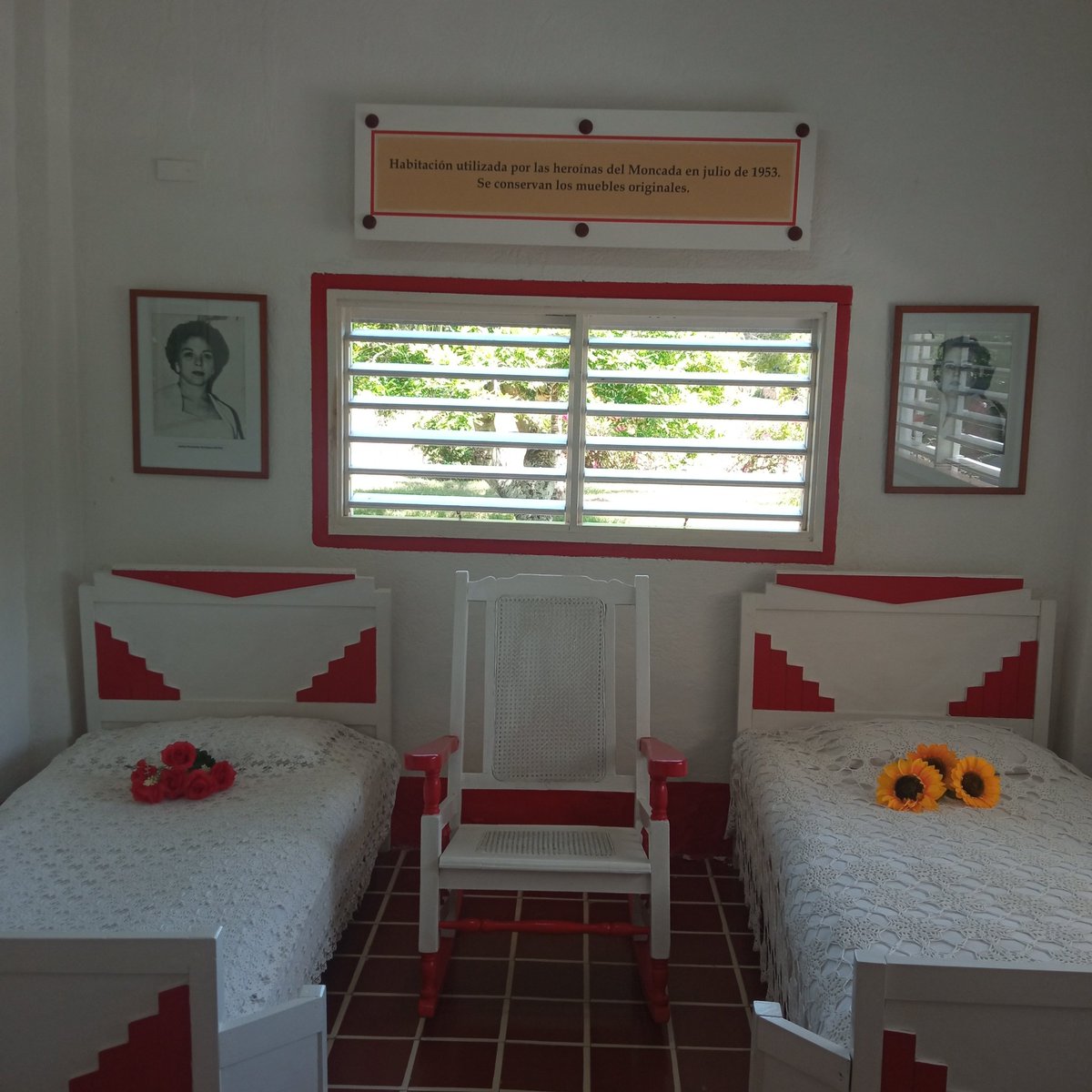 Mujeres en Revolución 🇨🇺❤💃🏼 (@mujeres_revoluc) on Twitter photo La mañana de la Santa Ana también se honró con la valentía y la decisión de la mujer cubana.
Honor y Gloria a Haydée y Melba‼️
📷 Cuarto que ocuparon Haydée y Melba en la Granjita Siboney. Santiago de Cuba
#MujeresEnRevolución
#LaLuchaNoHaCesado
<a href="/FMC_Cuba/">FMC de Cuba</a> La mañana de la Santa Ana también se honró con la valentía y la decisión de la mujer cubana.
Honor y Gloria a Haydée y Melba‼️
📷 Cuarto que ocuparon Haydée y Melba en la Granjita Siboney. Santiago de Cuba
#MujeresEnRevolución
#LaLuchaNoHaCesado
<a href="/FMC_Cuba/">FMC de Cuba</a>