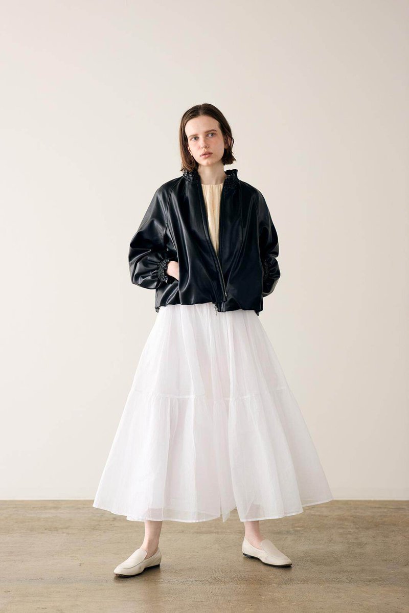 kendam_com's tweet image. Marilyn Moon Pre-Fall 2025 collection lookbook kendam.com/news/lookbooks…

#MarilynMoon #PreFall2025 #PF25 #Lookbooks #Tokyo  #Fashion #Kendam