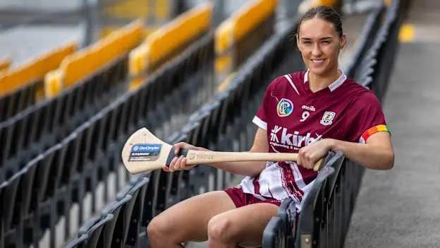 DeasunO's tweet image. A very special day for @unigalwaysport - @GalwayCamogie96 are through to the All Ireland final led by Captain and @uniofgalway student Carrie Dolan. Many students and Alumni are also on the squad.