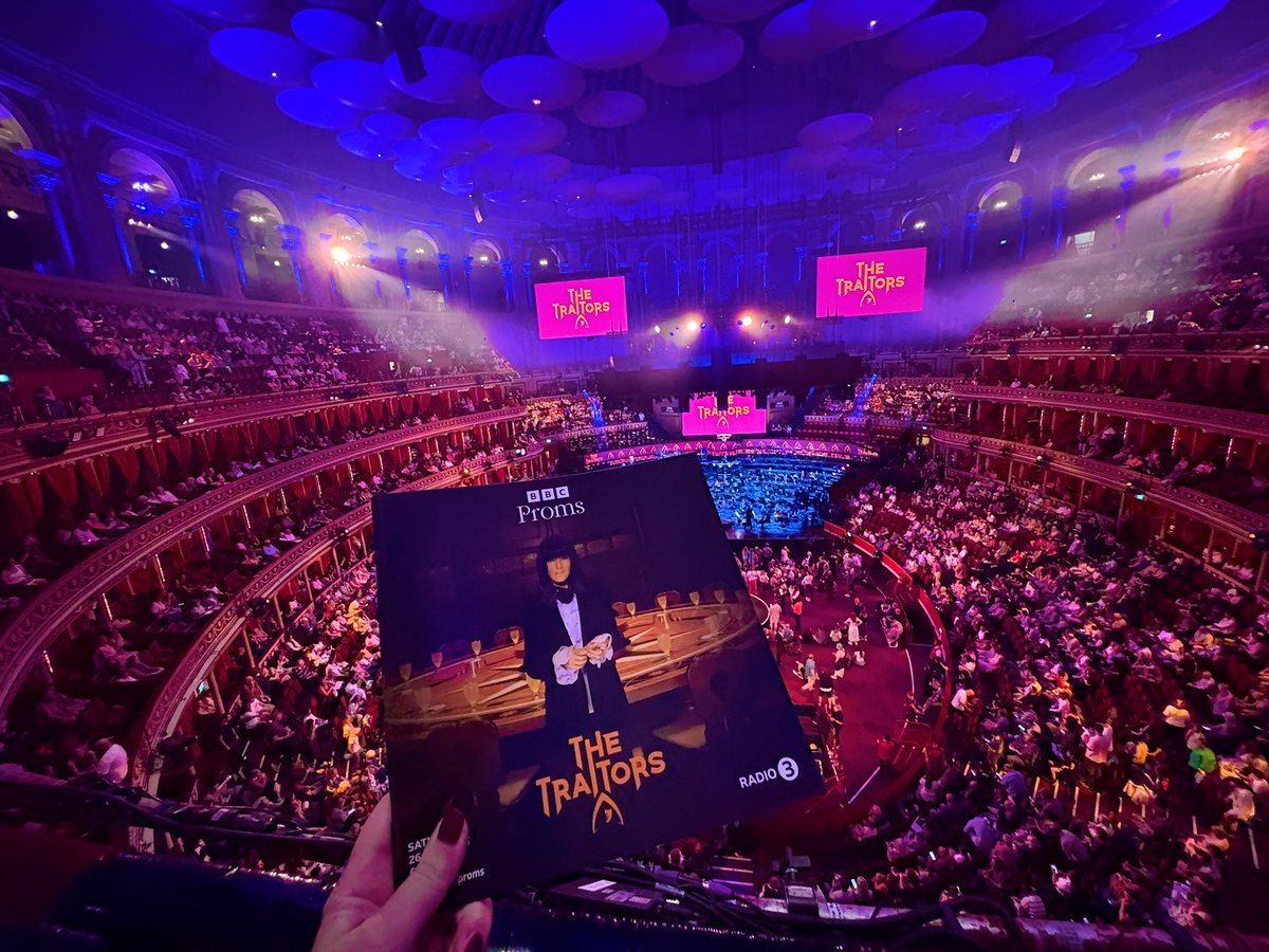 Ina_Christova's tweet image. What a smashing @the_traitors_ edition of the @bbcproms @RoyalAlbertHall 💫💫🤩 Amazing music and incredible acoustics!! Loved it!!