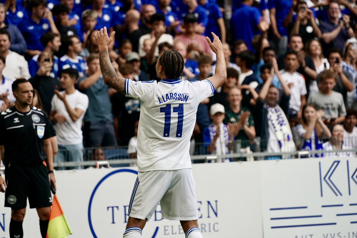 CphSundays's tweet image. JORDAAAAAAN!!
⚽️🔥⚽️🤍💙
Fotos: Copenhagen Sundays
#fcklive #sldk #fckvb