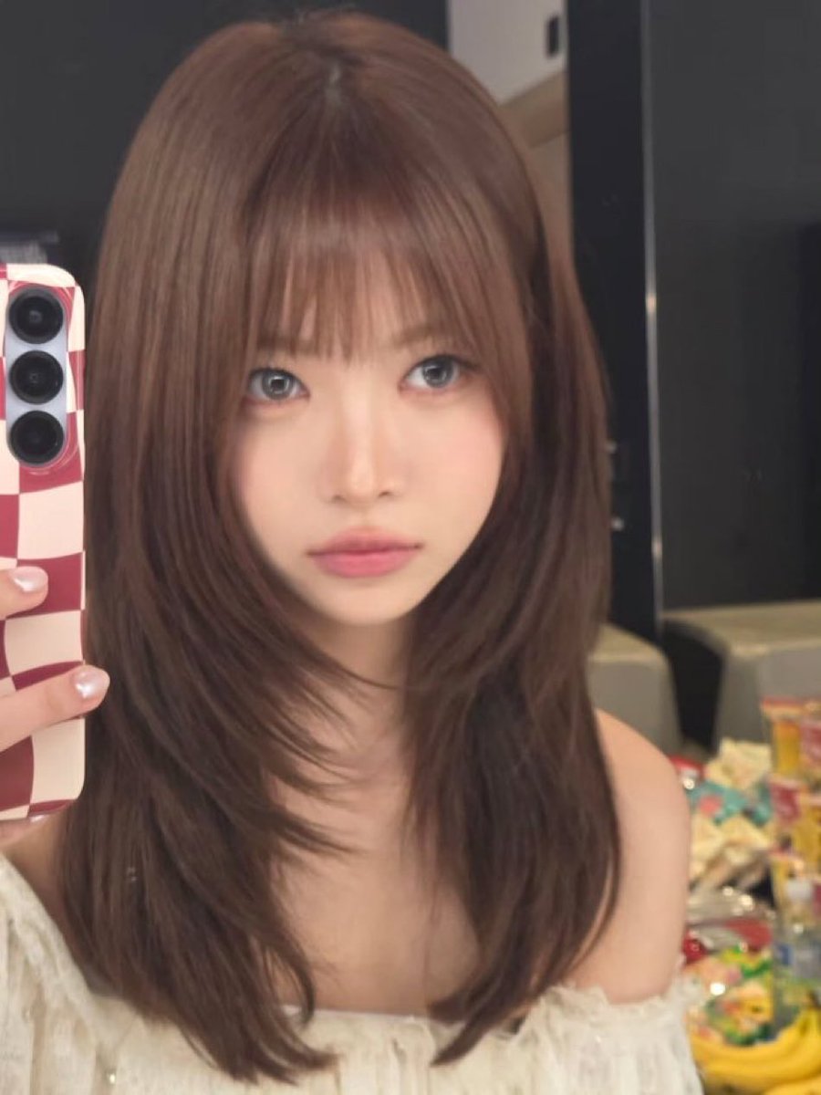 moonsreputation's tweet image. real life doll