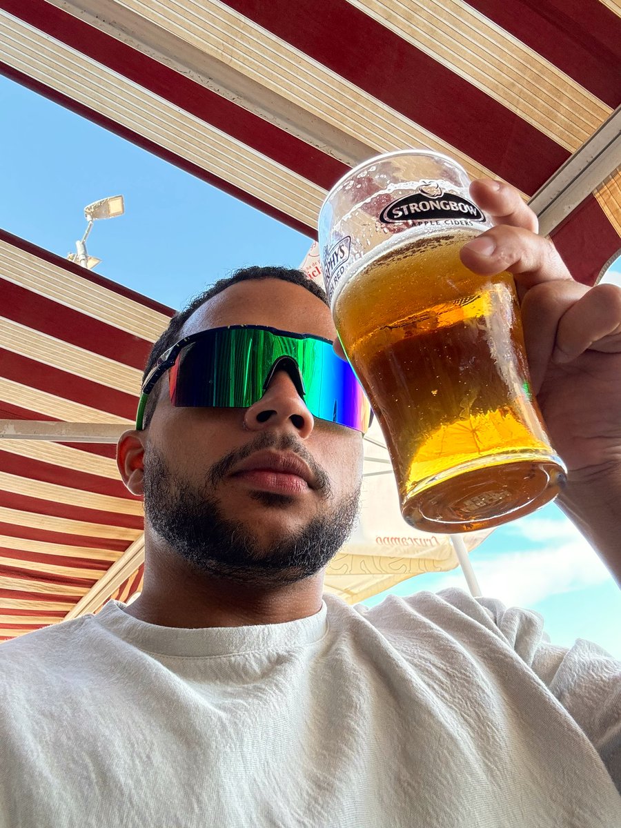 btcbongo's tweet image. Never stop drinking