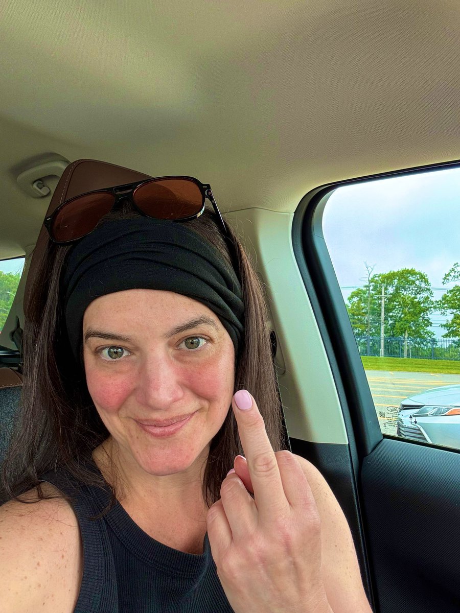 mtorringaffney's tweet image. What happened to everyone that was going to get rich and famous from the Read debacle?
Seems as if things have only gotten worse for them. Even worser is that their enemy #1 got away with a $100.00 fine.
Now they are just all going at each other.
Kinda sucks for them and…