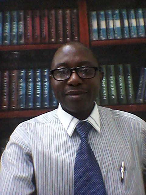 UnilorinNGR's tweet image. #ICYMI: An Associate Professor at the Department of Mass Communication, University of Ilorin, Dr Rasaq Muhammed Adisa, has been appointed Chairman of the Editorial Board of African Telescope Newspaper.
👉🏼 unilorin.edu.ng/adisa-appointe…
#BetterByFar🎓
#UNILORIN
