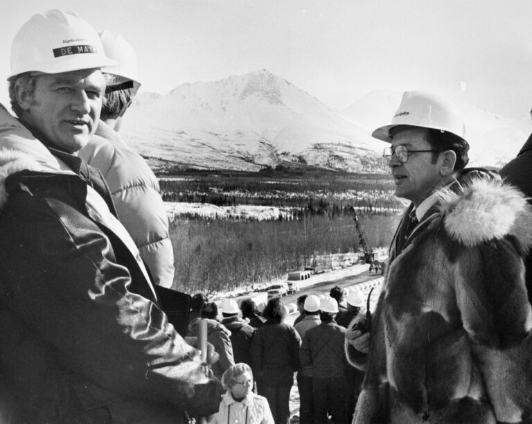 AOGA's tweet image. On #TedStevensDay, we remember a true advocate for Alaska. Sen. Stevens was instrumental in advancing oil and gas development, ensuring our state’s resources could benefit Alaskans for generations. His legacy continues to power Alaska’s future.
📸: @AlyeskaPipeline
