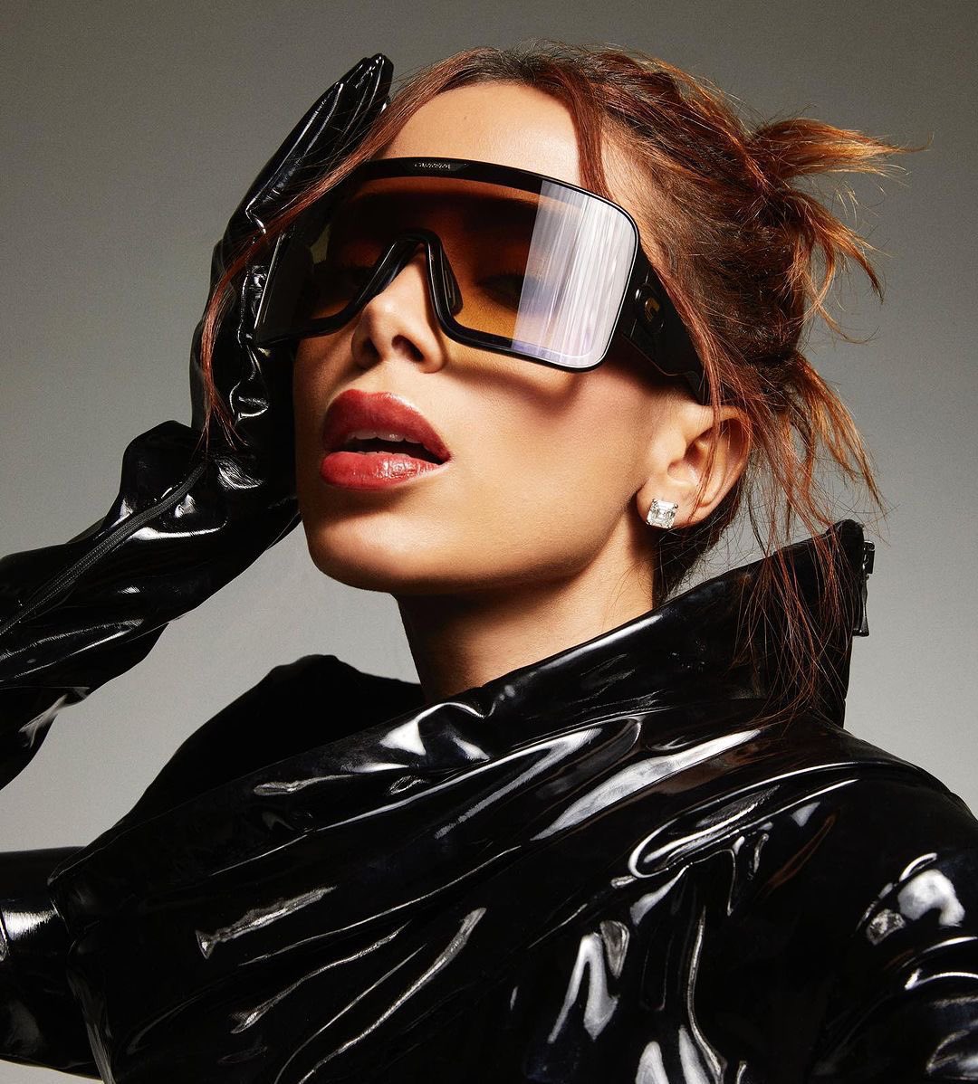 TrackAnitta's tweet image. 🚨 AS MAIORES! Anitta (4) e Pabllo Vittar (1) são as únicas artistas pop brasileiras a ter músicas acima de 400 MILHÕES de streams no Spotify.