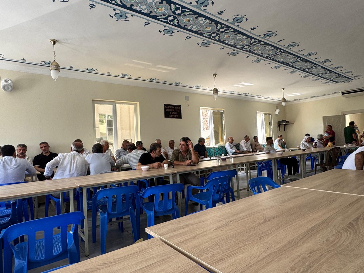 📍BİRECİK

Sayın Nedim Dürep’e, vefat eden eşi Selvi Dürep için taziye ziyaretinde bulunduk.
Merhumeye Allah’tan rahmet diliyor, yakınlarına sabr-ı cemil niyaz ediyorum.
Mekânı cennet olsun.