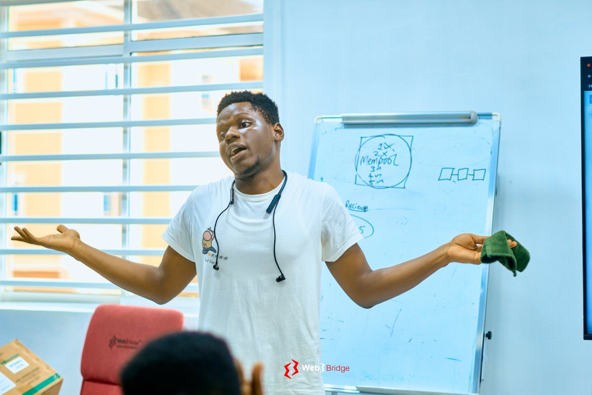 Web3Bridge's tweet image. Why all the late nights? Why the endless debugging? Because comfort won’t get you to the next level. ✍️🧠
At Web3bridge, growth is the goal and it starts where comfort ends.
Keep grinding, dev. You’re becoming unstoppable. 💻🔥
#Web3bridge #Web3DevJourney #NoComfortZone