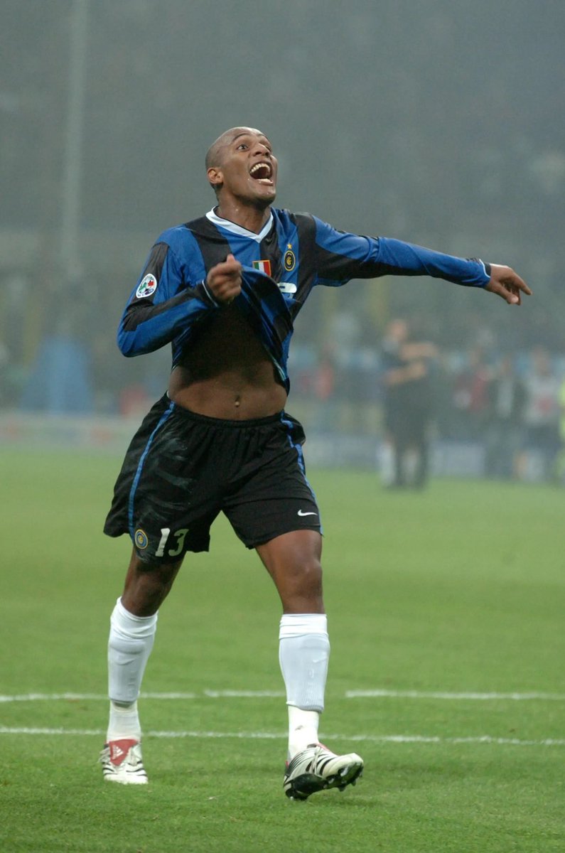 FCIM_World's tweet image. هابي بيرث دي دوغلاس مايكون 🎂💙🖤