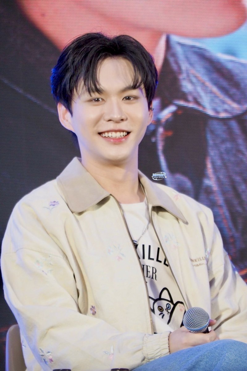 BBVERs_WORLD's tweet image. ⋆｡ﾟ☆｡⋆｡ ﾟ☾ ﾟ｡⋆   

                                 😘😊🌛✨️
          พาคุณความรักมาส่งทุกคนเข้านอนค่ะ ◡̎

READING ART X WABISABI
#งานมหกรรมนิยายนานาชาติ2025
#bbverpj @bbverpj