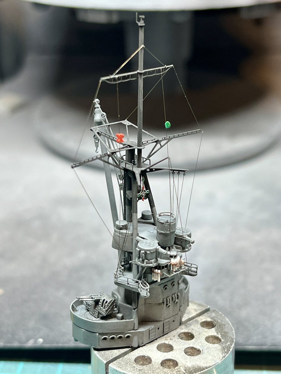 tri_3_'s tweet image. フジミ陸奥、後部艦橋の張り線。要所を押さえつつ分量は控えめにしています