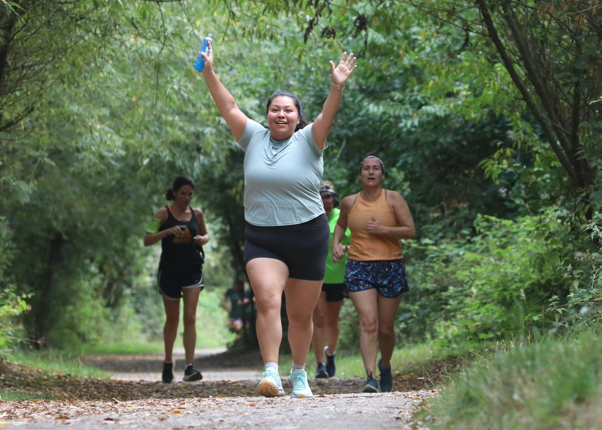 Pics from this mornings <a href="/Swickparkrun/">Southwick parkrun</a> are now on Flickr

flickr.com/photos/downlan…