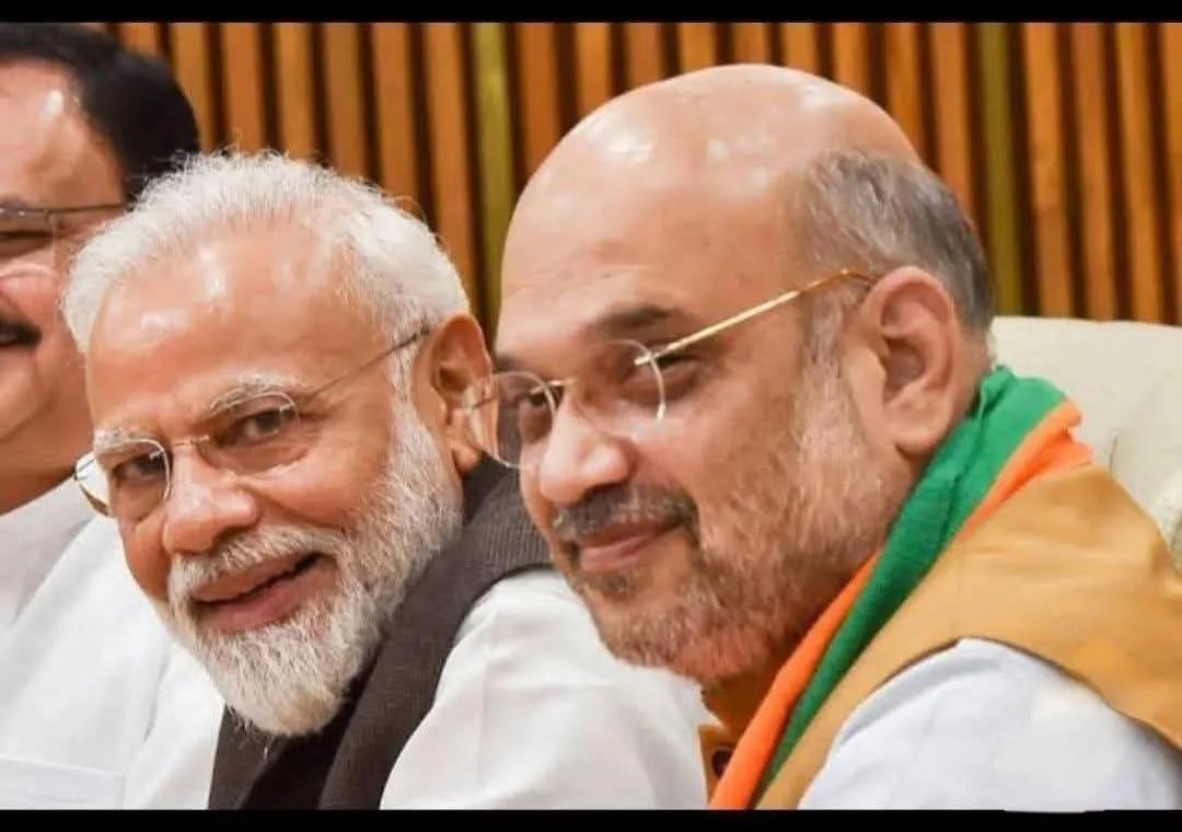 himanshumi2911's tweet image. बीजेपी जो फैसला लेती है वो अप्रत्याशित होता है, जो बीजेपी का अध्यक्ष और उप राष्ट्रपति बनेगा वो इन दोनों के अलावा किसी को पता नहीं होगा,क्यू की जब दिल्ली के सीएम और उत्तर प्रदेश में योगी जी को सीएम बनाया था तो किसी ने सोचा नहीं था,तो अब दोनों क्या करेंगे कोई नहीं जानता, इसलिए बस…