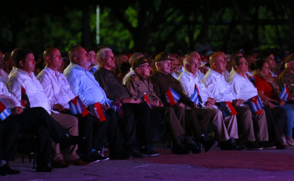 AnayansiRCamejo's tweet image. Celebramos Aniversario 72 asalto a Cuarteles Moncada y Carlos Manuel de Céspedes,en acto central en Plaza de la Revolución Máximo Gómez Báez de Ciego de Ávila,presidido por líder histórico #RaulCastro y presidente @DiazCanelB.Reafirmamos compromiso de Patria o Muerte: #Venceremos