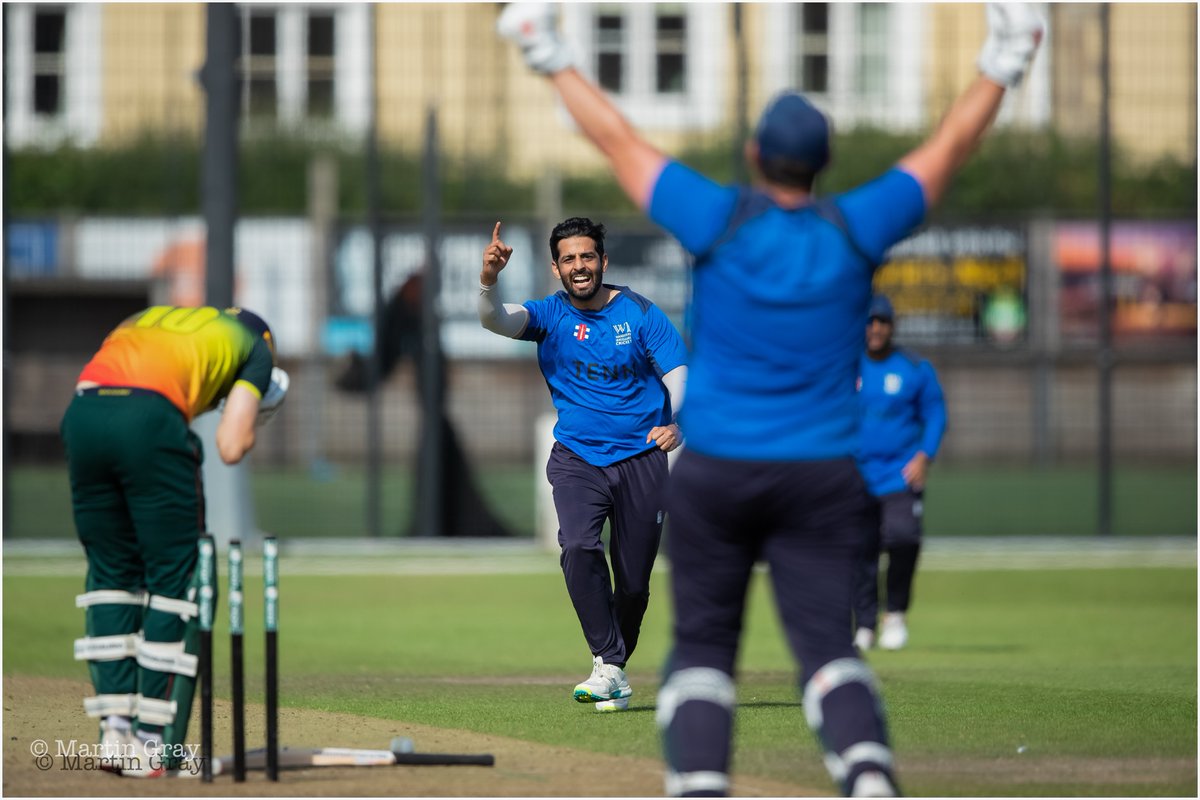 Martin Gray (@martingrayphoto) on Twitter photo 'Flying Stumps'...🏏
Wanderers Irregulars' Haisam Azeem bowls George Richardson to win the game by 1 run in todays CI League at KGV...
WI's 155/10
Farmers Ceasareans 154/10
Pics follow guernseysportphotography.com 📸
#cileaguecricket #winners #whatagame <a href="/GuernseySports/">Guernsey Sports Commission</a> <a href="/GsyPressSport/">Guernsey Press Sport</a> 'Flying Stumps'...🏏
Wanderers Irregulars' Haisam Azeem bowls George Richardson to win the game by 1 run in todays CI League at KGV...
WI's 155/10
Farmers Ceasareans 154/10
Pics follow guernseysportphotography.com 📸
#cileaguecricket #winners #whatagame <a href="/GuernseySports/">Guernsey Sports Commission</a> <a href="/GsyPressSport/">Guernsey Press Sport</a>