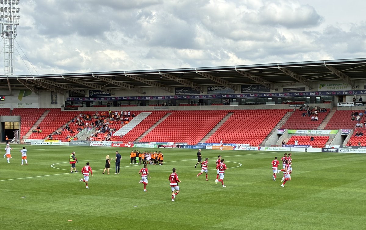 GAME 4 OF 2025/26 ⚽️

Doncaster Rovers first (and only) home game of pre-season. Looked good when the likes of Middleton and Hanlan came on against a strong, physical Blackpool side. #drfc
