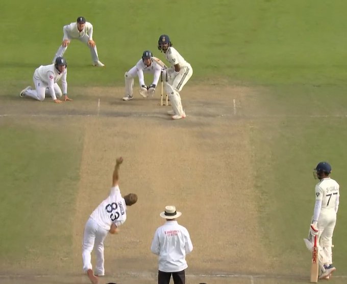 Name the fielding position