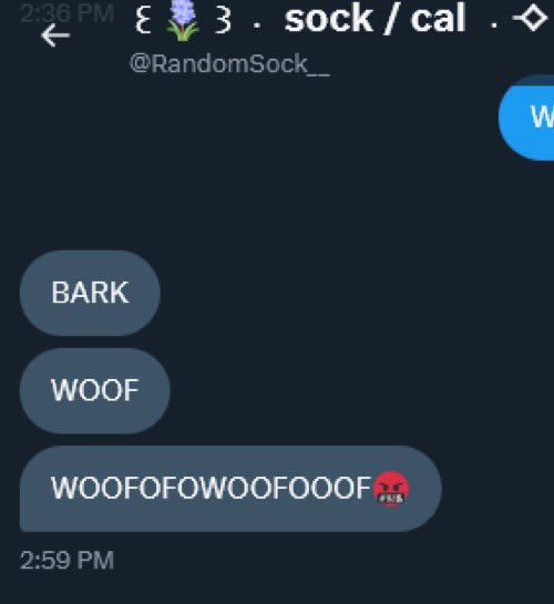 RandomSockBarks's tweet image. Day 3 of posting RandomSock__ barking and growling.