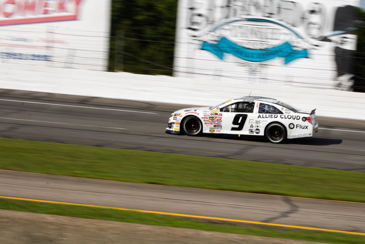 FastTrack_11's tweet image. Engines were loud, the track was fast, and the energy was real. Lucas Oil Raceway never disappoints us!
Results of the Liuna 150:
P16- @ZacharyTinkle / Racing For Rescues
P18- @CAMELCASTOff / @Timcast
P21- @TonyCoz45 / @UTITweet
P31- @takumakoga / Macnica YIT Ikedo
P32-…